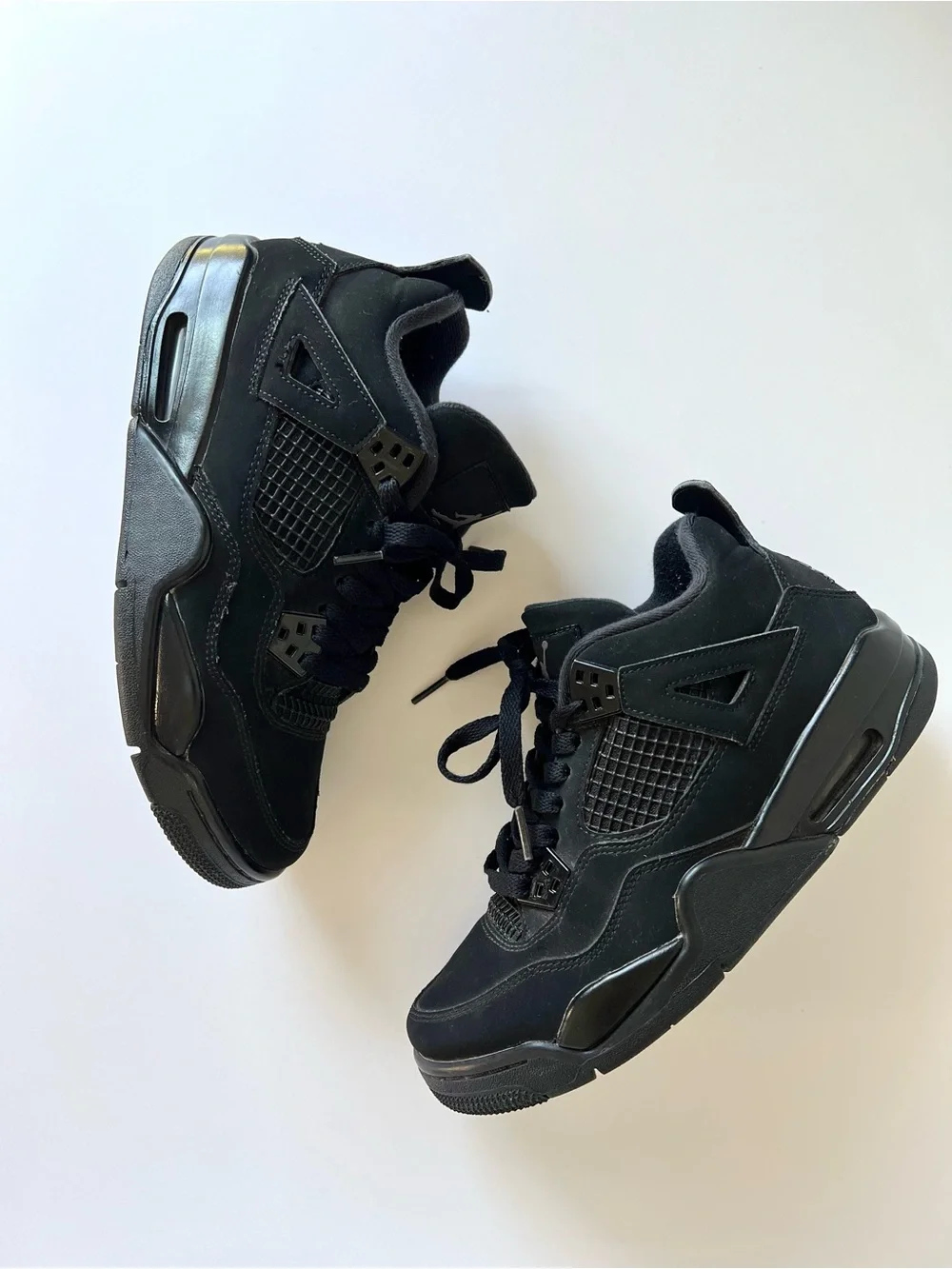 Air Jordan 4 Retro GS “Black Cat” 2020 Size: Youth 7Y